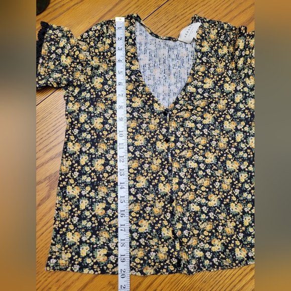 Sézane Celia T-Shirt Blouse Black Blossom Floral Print Organic Cotton Size XS - Picture 9 of 10